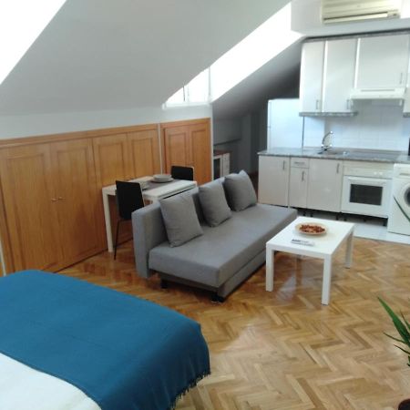 Airport Ifema Barajas Home Madrid Kültér fotó