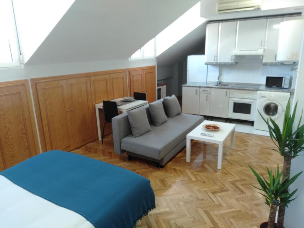 Airport Ifema Barajas Home Madrid Kültér fotó